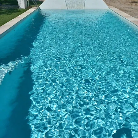 With Garden And Pool 아파트 *